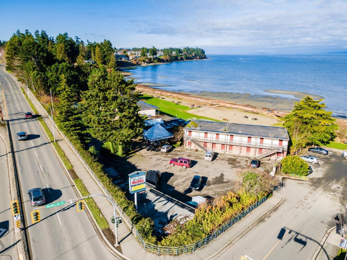 Sea Edge Motel Parksville Exteriör bild